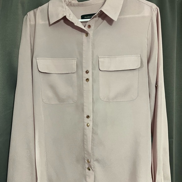 Blush pink button up blouse with gold buttons! - Picture 4 of 5